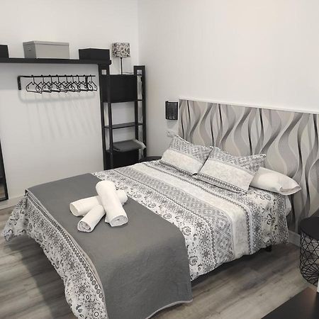 Apartamento Turistico Lyra Baena Zewnętrze zdjęcie