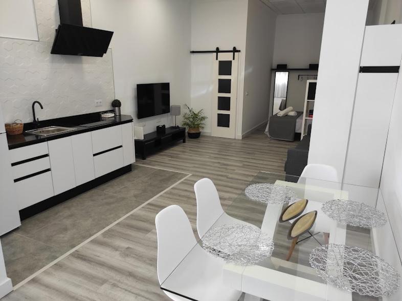 Apartamento Turistico Lyra Baena Zewnętrze zdjęcie