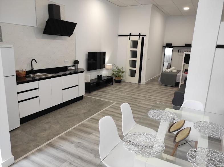 Apartamento Turistico Lyra Baena Zewnętrze zdjęcie