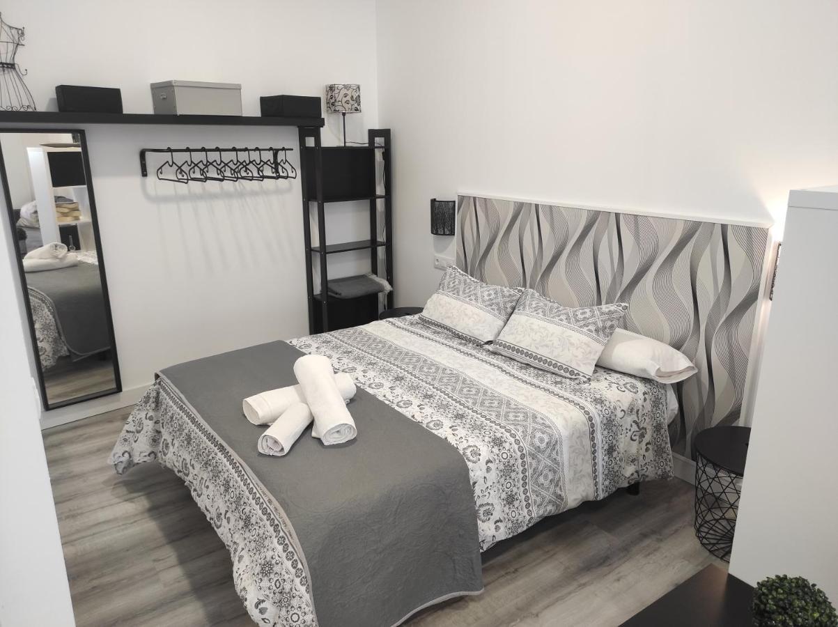 Apartamento Turistico Lyra Baena Zewnętrze zdjęcie